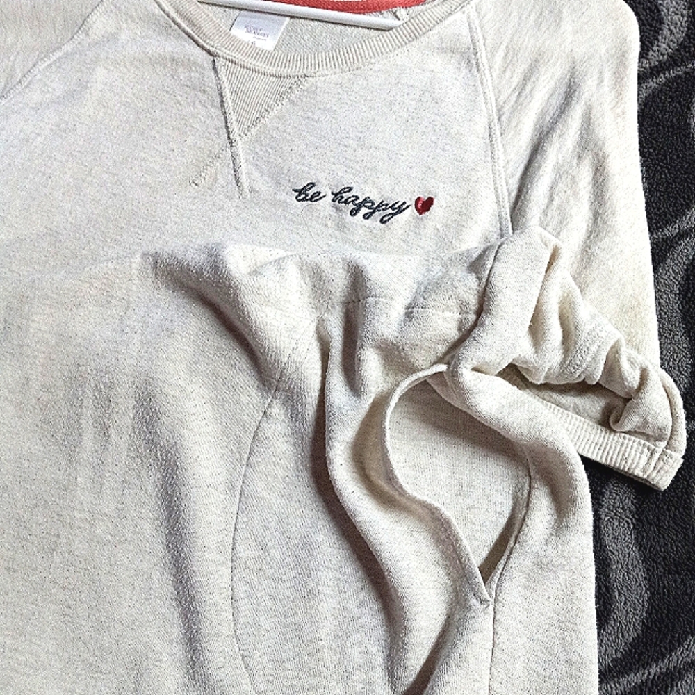 Nightgown with pockets